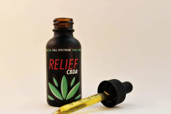 Relief CBDA/CBD Tincture - 2000mg - Image 2